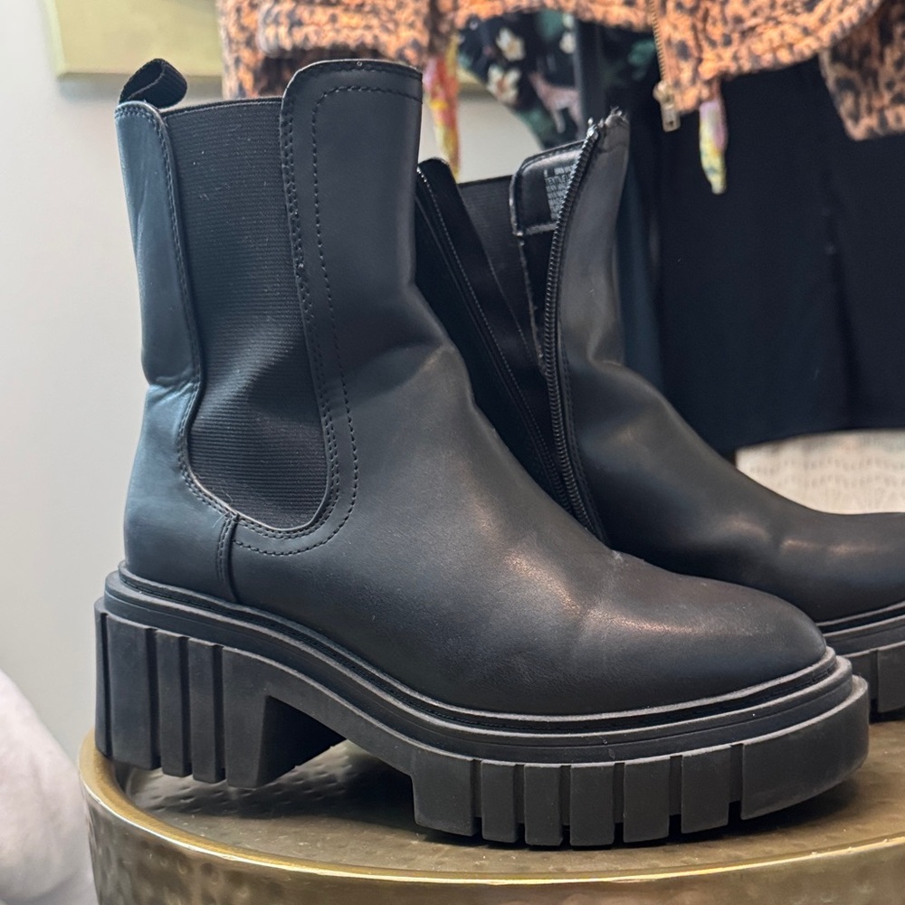 Wild Fable Chelsea Boot